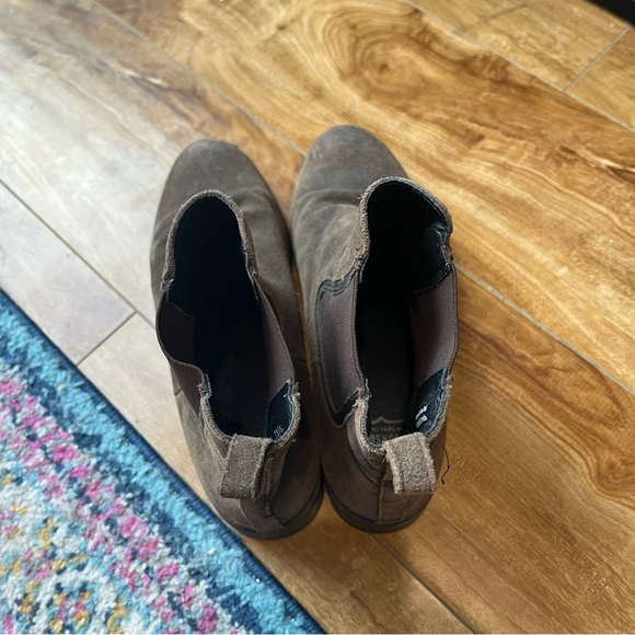 Thursday Boot Company Duchess Boot in Dark Olive Suede Size 8 - Picture 5 of 16